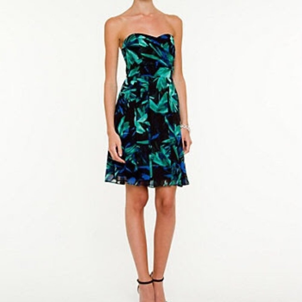 Gorgeous Chiffon Strapless Mini Dress Fits Like a  L - XL